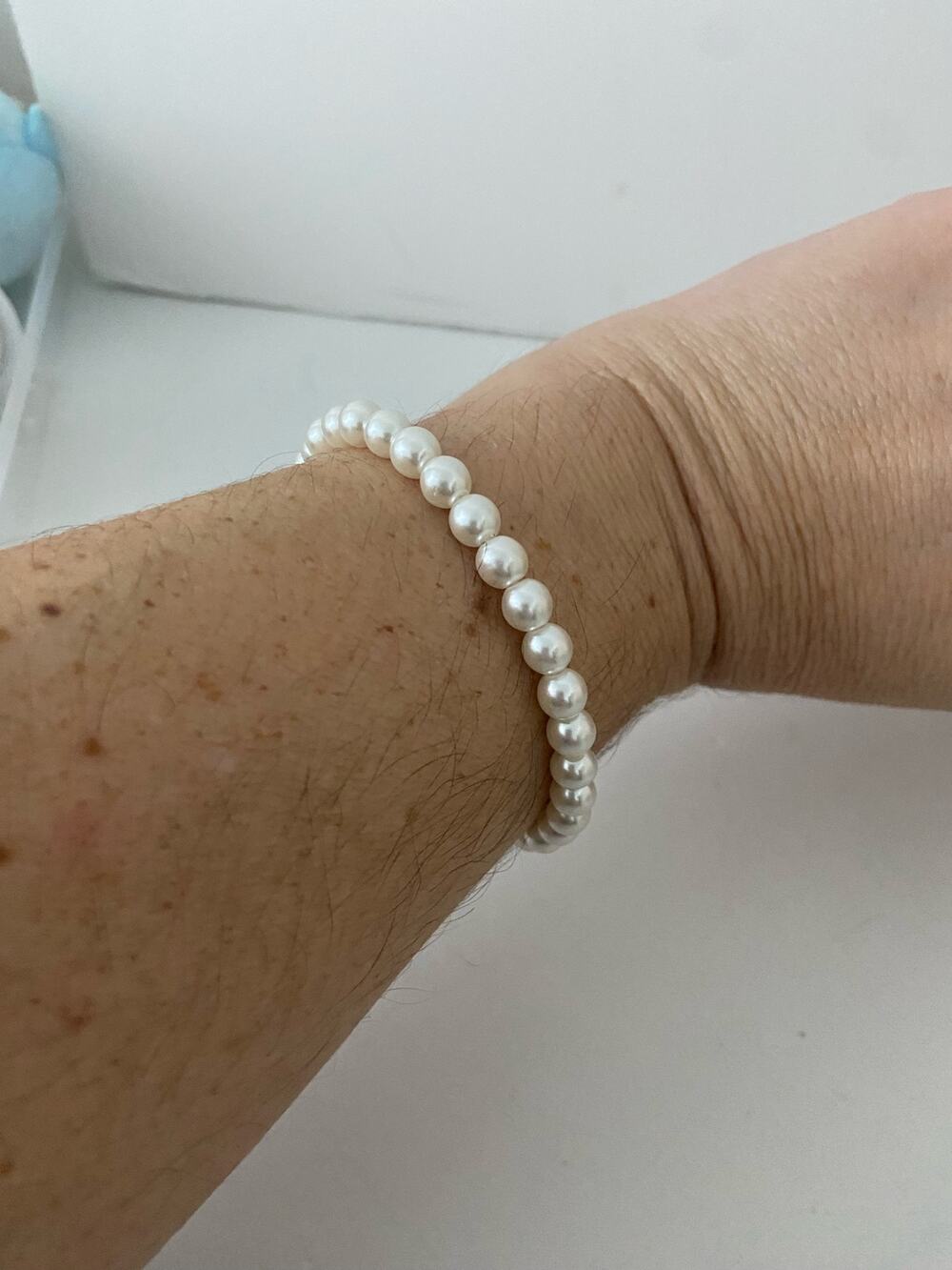 Upcycled faux pearl bracelet